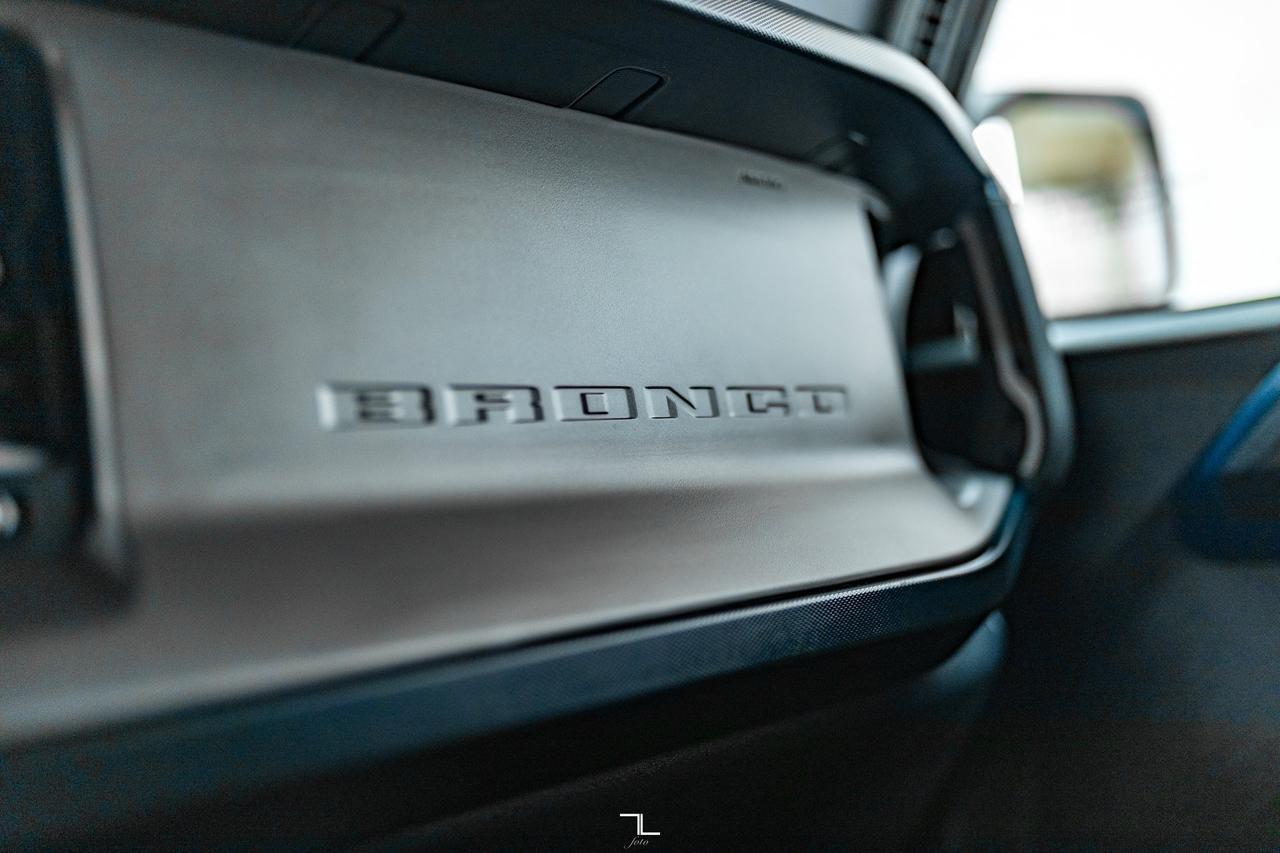 2023 Ford Bronco 4x4 Outer Banks Nav BCam Red Deer AB