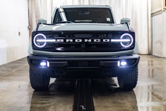 2023 Ford Bronco 4x4 Outer Banks Nav BCam Red Deer AB