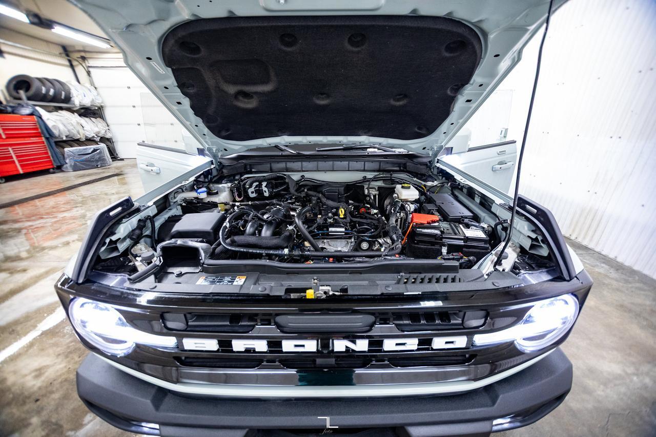 2023 Ford Bronco 4x4 Outer Banks Nav BCam Red Deer AB