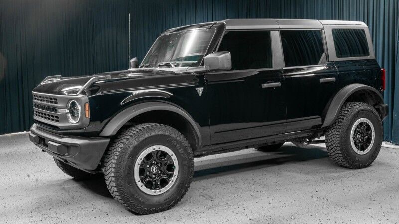 2023 Ford Bronco Advanced 4x4 SUV