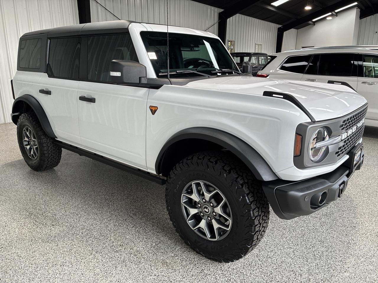 2023 Ford Bronco Badlands, High Pkg, V6, Auto, Hard Top, Leather, BFG All-Terrains Houston TX