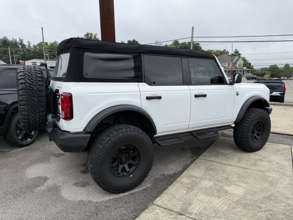 2023 Ford Bronco Big Bend Crestwood KY