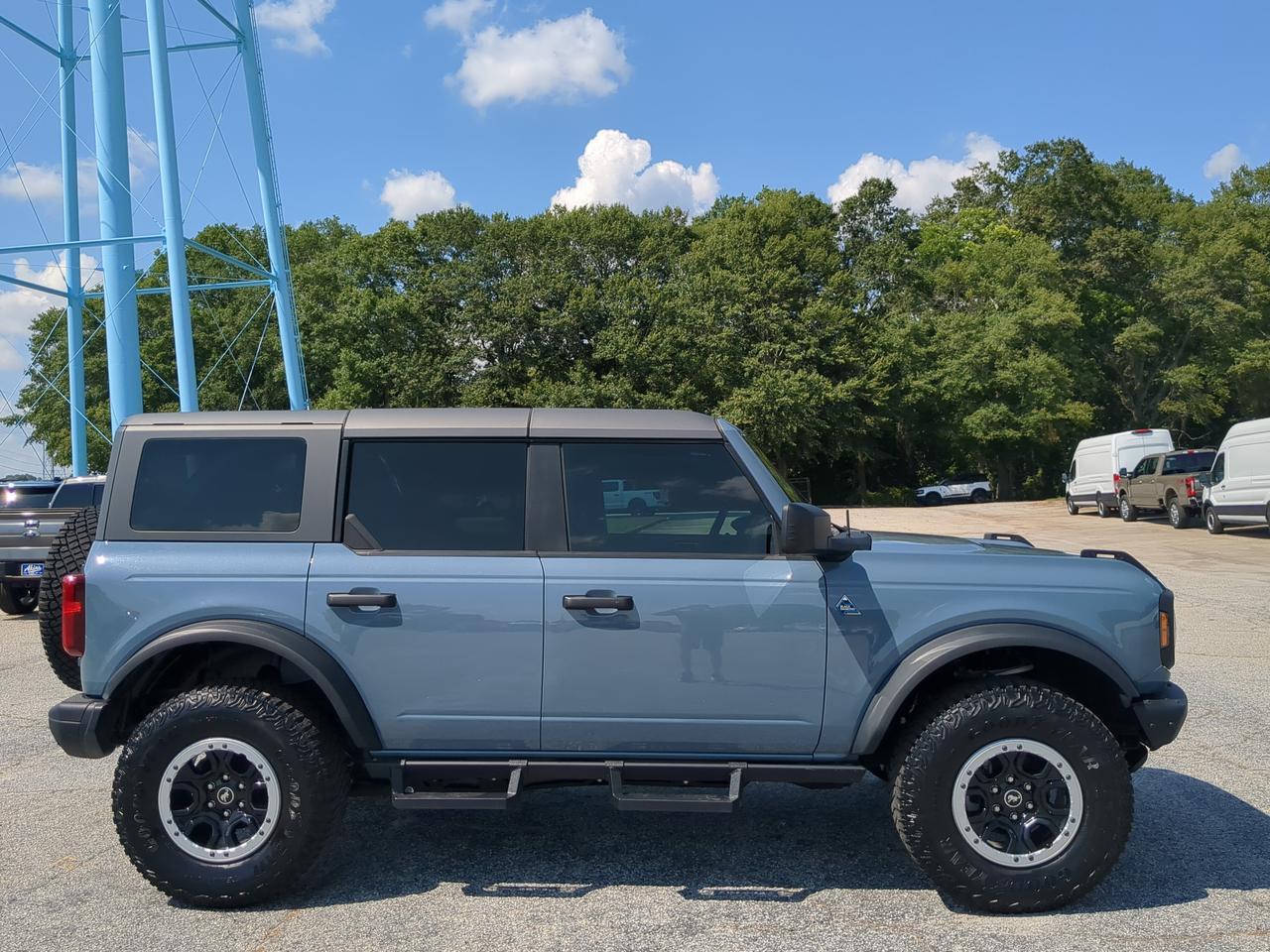 2023 Ford Bronco Black Diamond