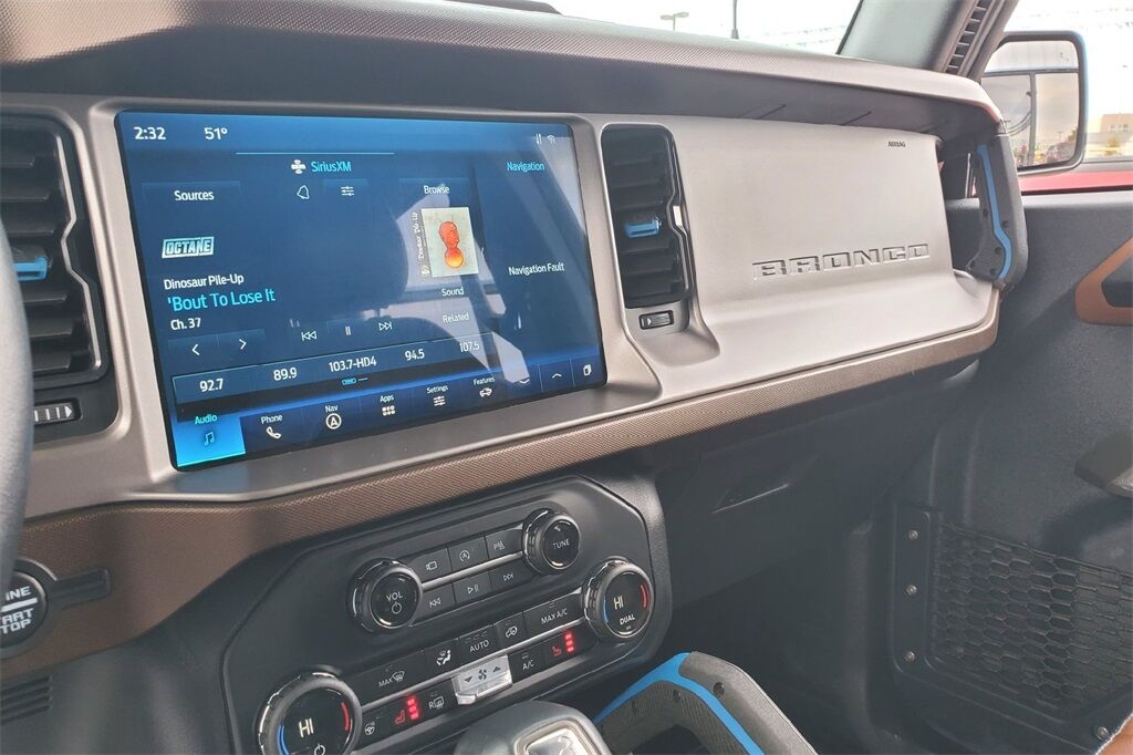 2023 Ford Bronco Outer Banks Hondo TX