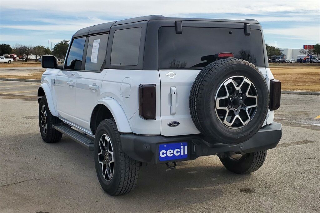 2023 Ford Bronco Outer Banks Hondo TX