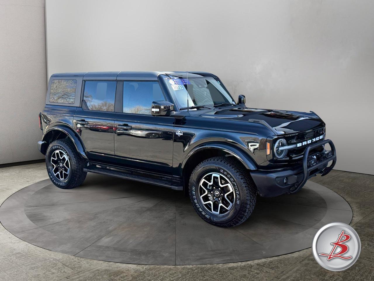 2023 Ford Bronco Outer Banks 4WD Hart Top