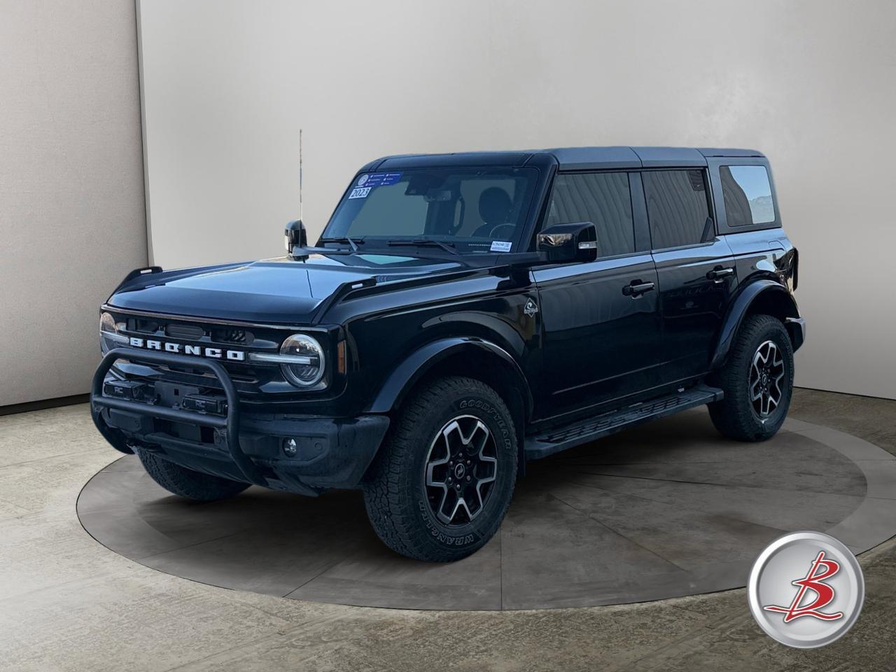 2023 Ford Bronco Outer Banks 4WD Hart Top