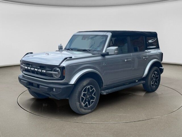 2023 Ford Bronco Outer Banks