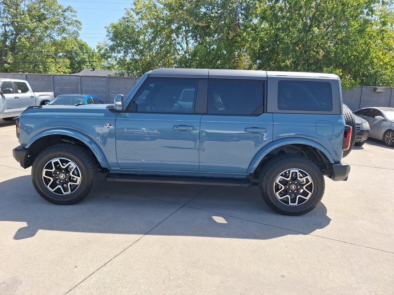 2023 Ford Bronco Outer Banks Hurst TX