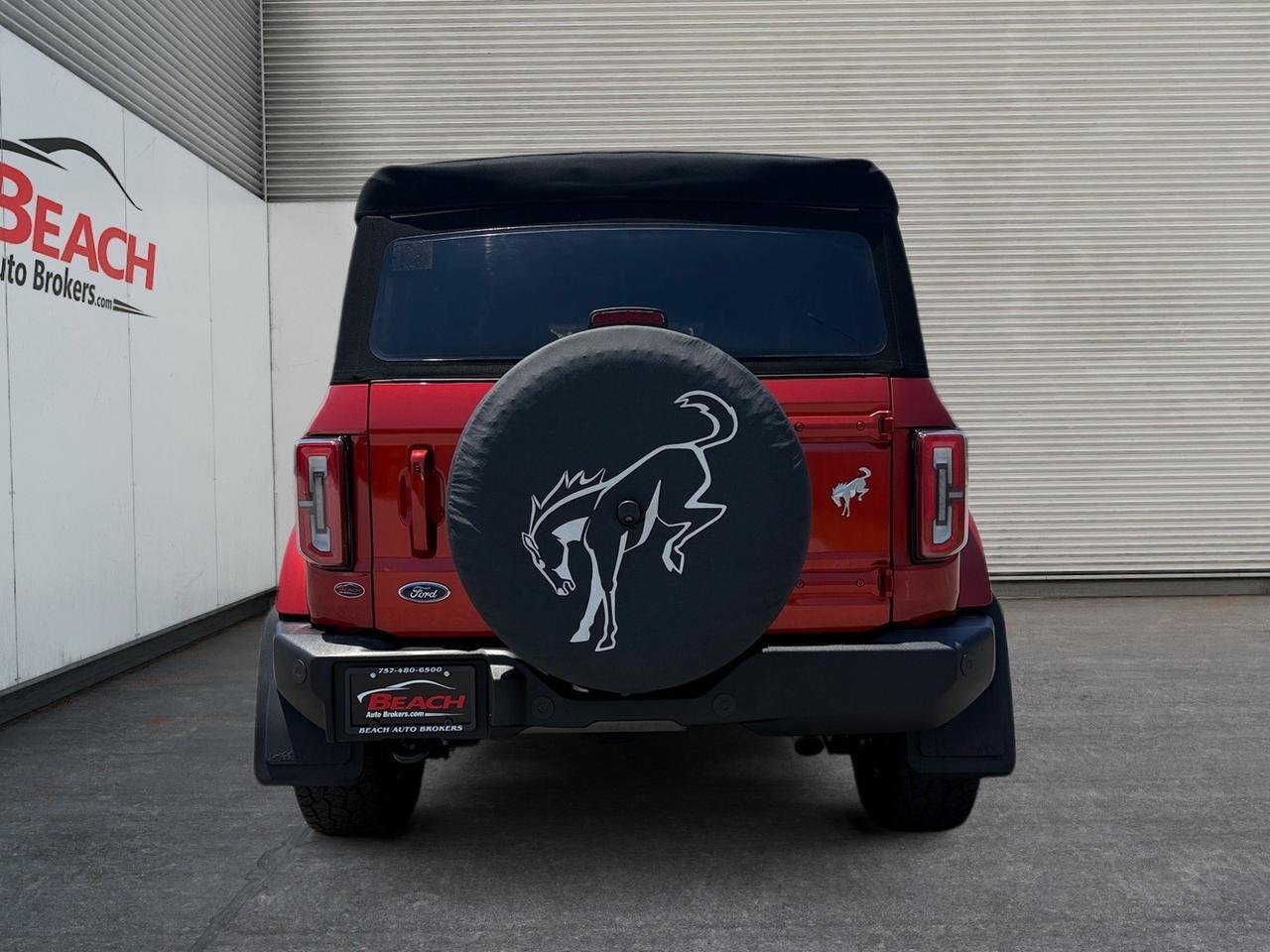 2023 Ford Bronco Outer Banks, HEATED SEATS, RUNNING BOARDS, POWER/HEATED MIRRORS, APPLE CARPLAY/ANDORID AUTO, AUTO START/STOP, PUSH BUTTON START, BACKUP CAMERA, CLEAN CARFAX, ONLY 1 OWNER! Norfolk VA