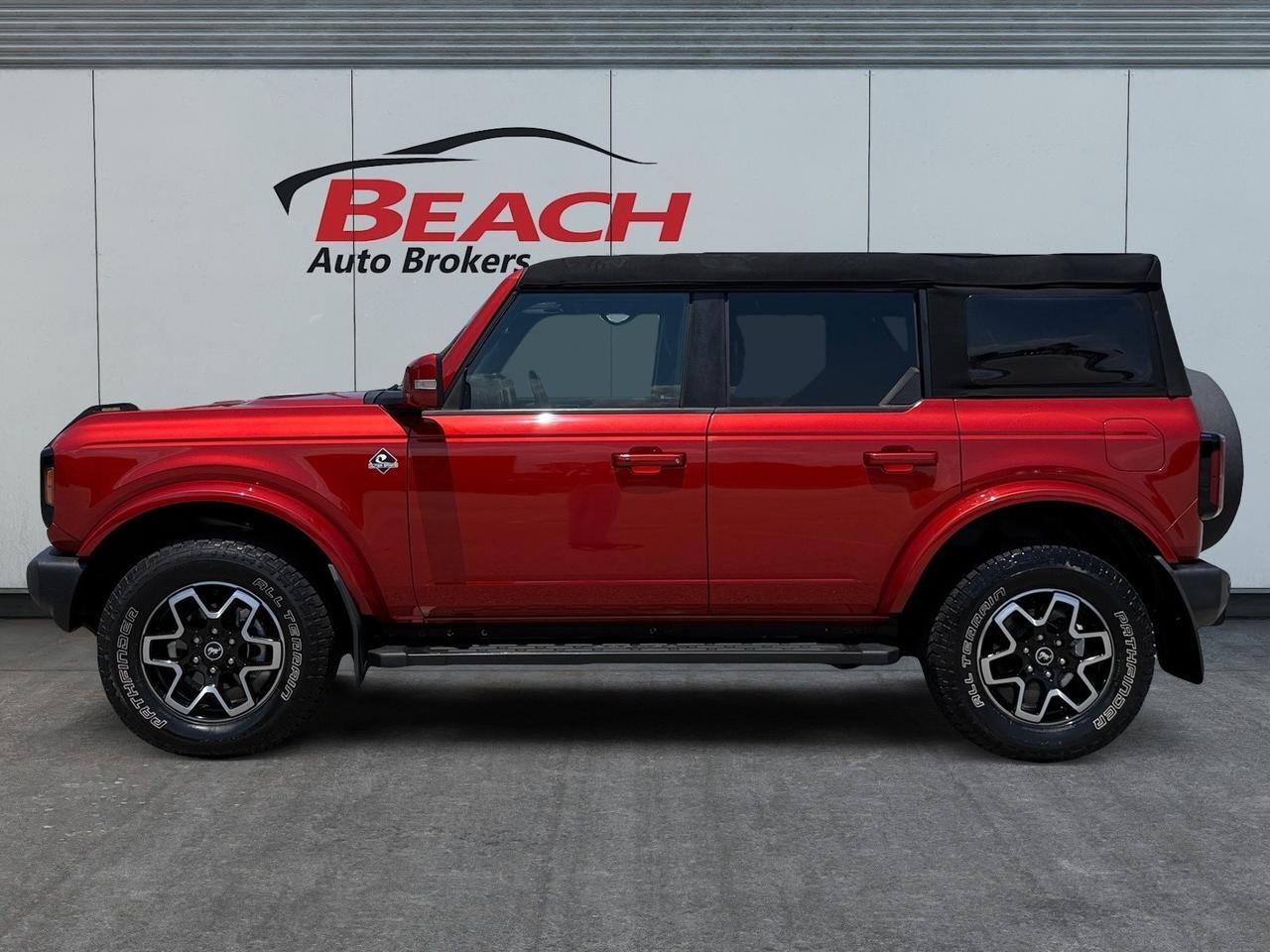 2023 Ford Bronco Outer Banks, HEATED SEATS, RUNNING BOARDS, POWER/HEATED MIRRORS, APPLE CARPLAY/ANDORID AUTO, AUTO START/STOP, PUSH BUTTON START, BACKUP CAMERA, CLEAN CARFAX, ONLY 1 OWNER! Norfolk VA