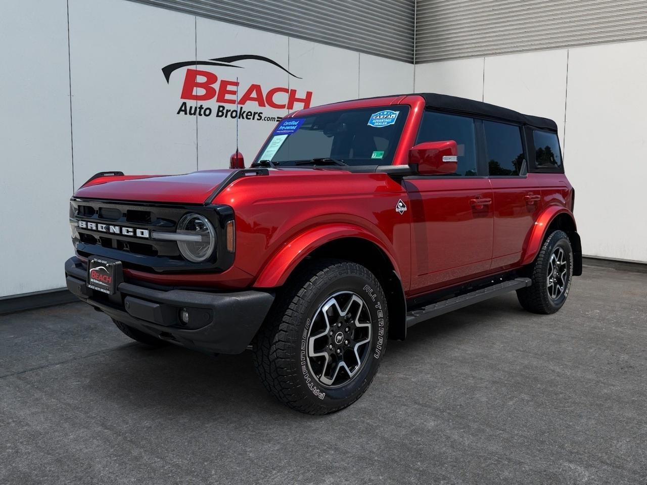 2023 Ford Bronco Outer Banks, HEATED SEATS, RUNNING BOARDS, POWER/HEATED MIRRORS, APPLE CARPLAY/ANDORID AUTO, AUTO START/STOP, PUSH BUTTON START, BACKUP CAMERA, CLEAN CARFAX, ONLY 1 OWNER!