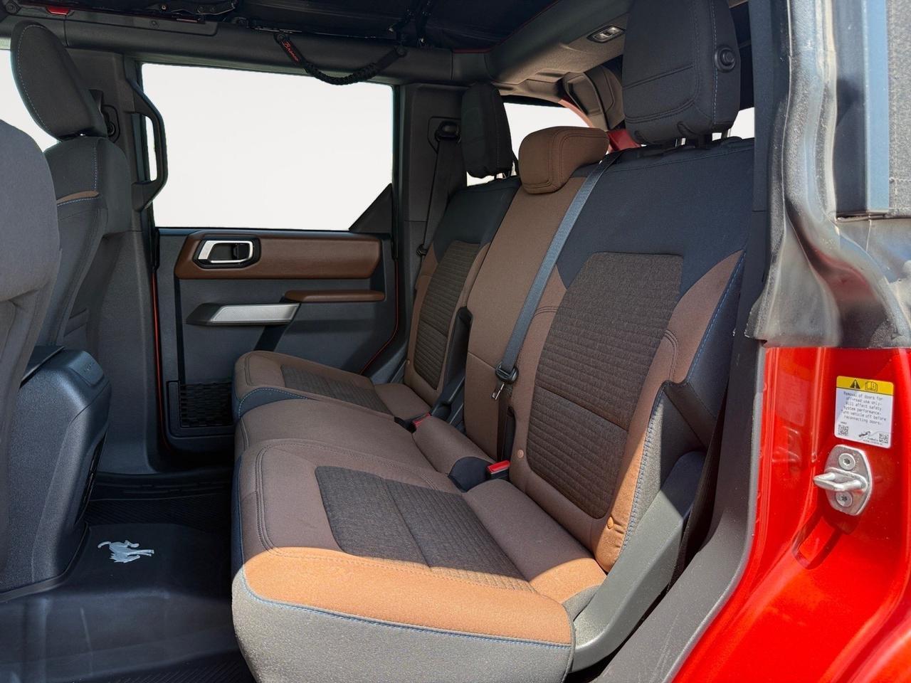 2023 Ford Bronco Outer Banks, HEATED SEATS, RUNNING BOARDS, POWER/HEATED MIRRORS, APPLE CARPLAY/ANDORID AUTO, AUTO START/STOP, PUSH BUTTON START, BACKUP CAMERA, CLEAN CARFAX, ONLY 1 OWNER! Norfolk VA