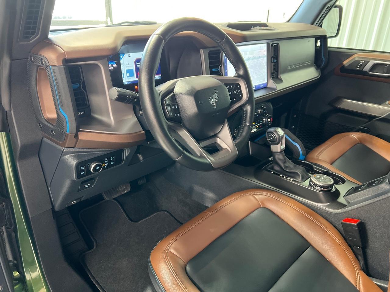 2023 Ford Bronco Outer Banks, High Pkg, V6, Hard Top, Lift, Power Steps Houston TX