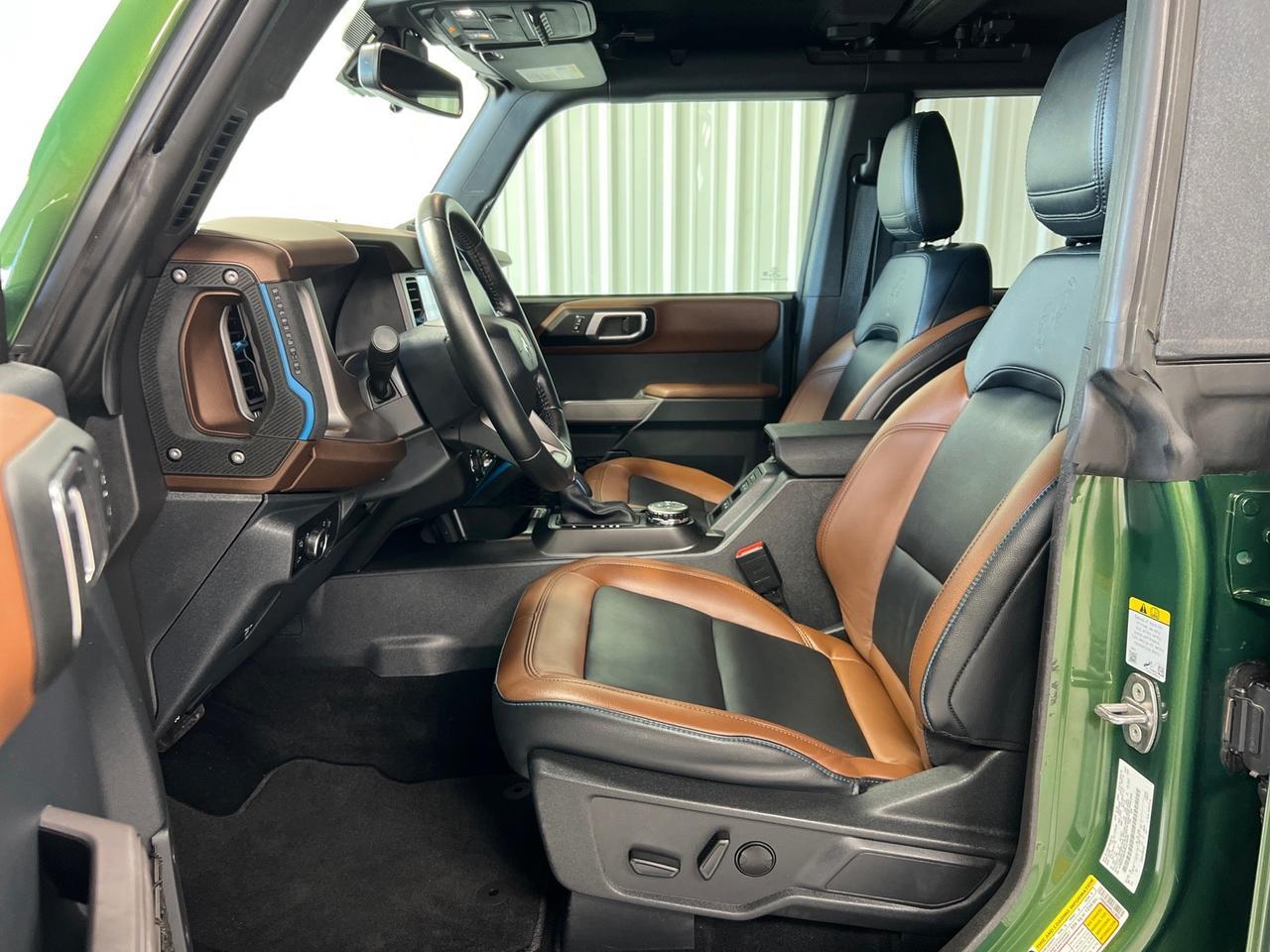 2023 Ford Bronco Outer Banks, High Pkg, V6, Hard Top, Lift, Power Steps Houston TX