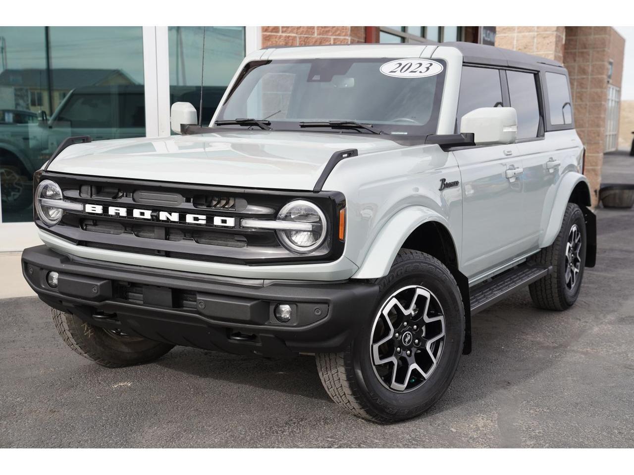 2023 Ford Bronco Outer Banks