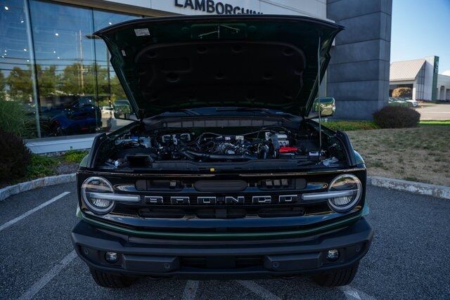 2023 Ford Bronco Outer Banks Paramus NJ