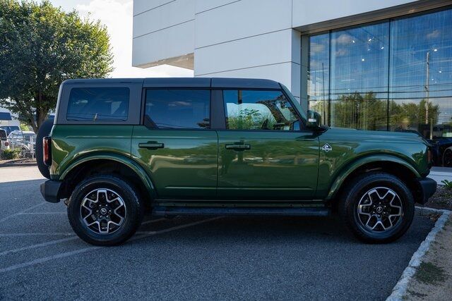 2023 Ford Bronco Outer Banks Paramus NJ