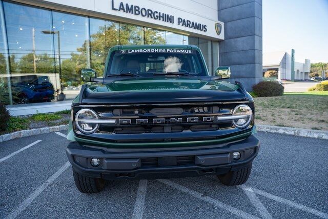 2023 Ford Bronco Outer Banks Paramus NJ