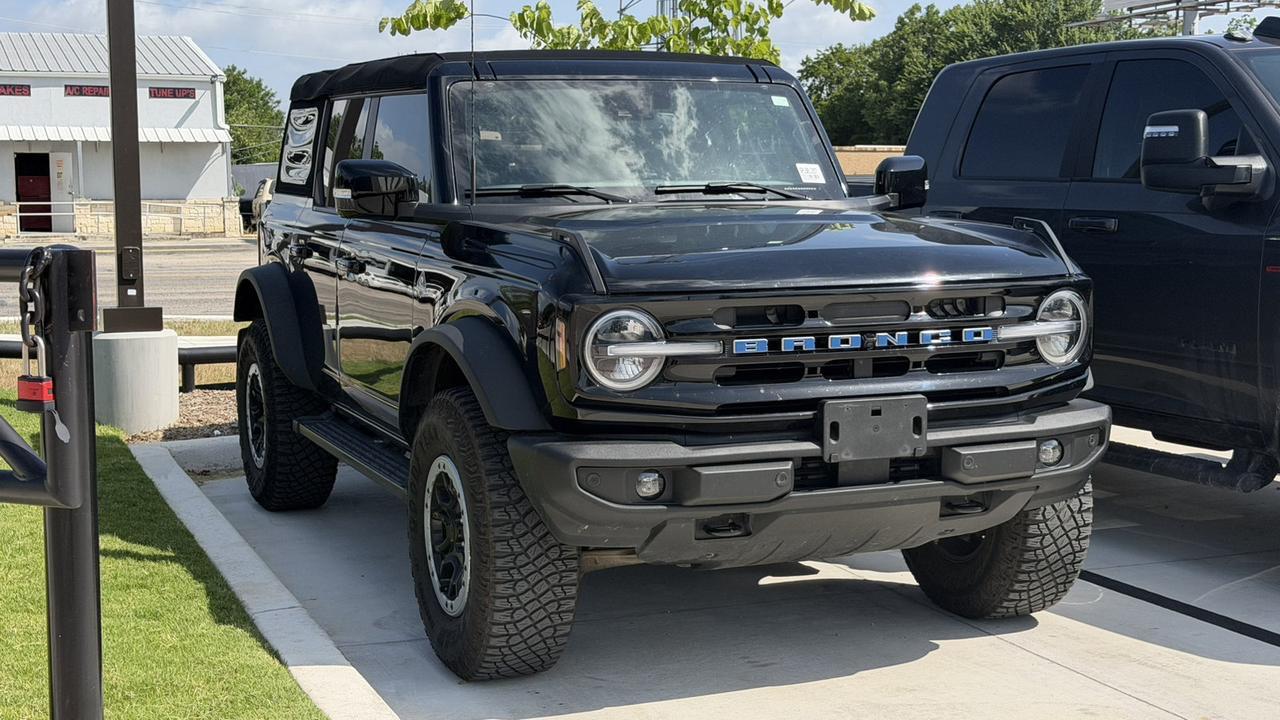 2023 Ford Bronco Outer Banks