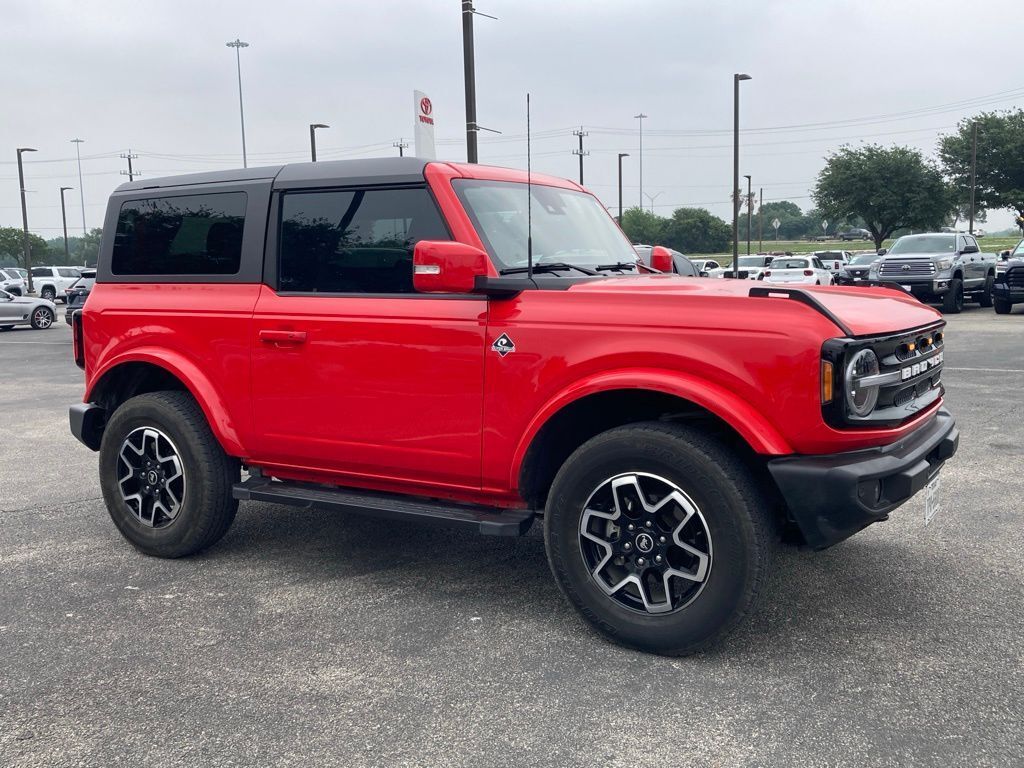 2023 Ford Bronco Outer Banks