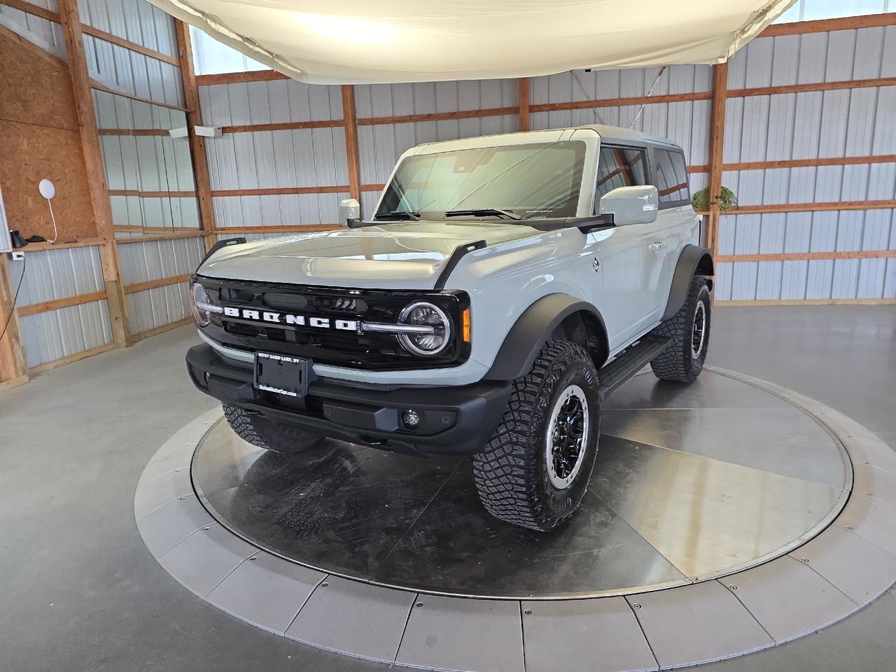 2023 Ford Bronco Outer Banks Sand Lake NY