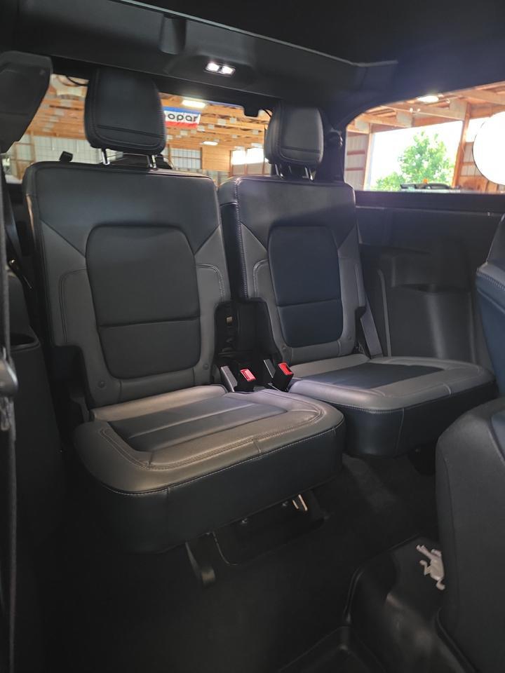 2023 Ford Bronco Outer Banks Sand Lake NY