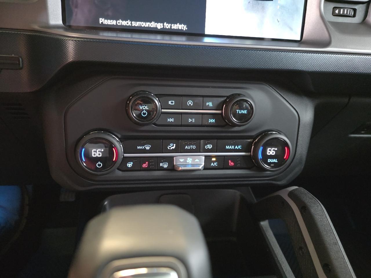 2023 Ford Bronco Outer Banks Sand Lake NY