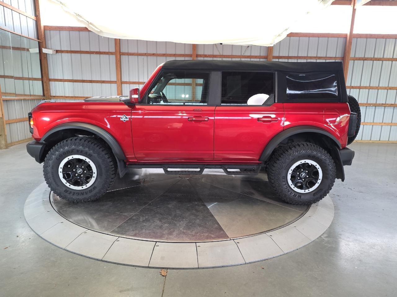 2023 Ford Bronco Outer Banks