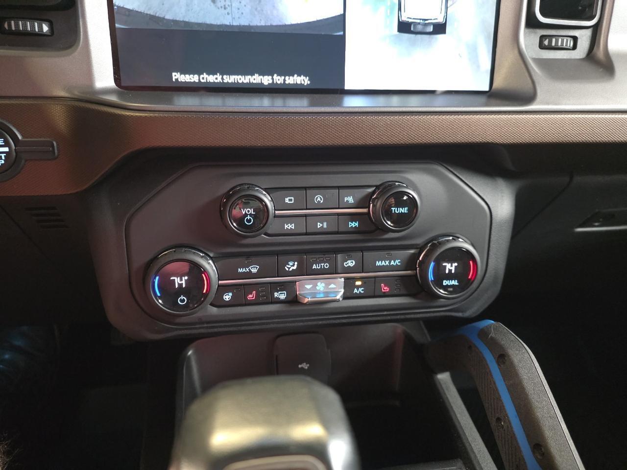 2023 Ford Bronco Outer Banks Sand Lake NY