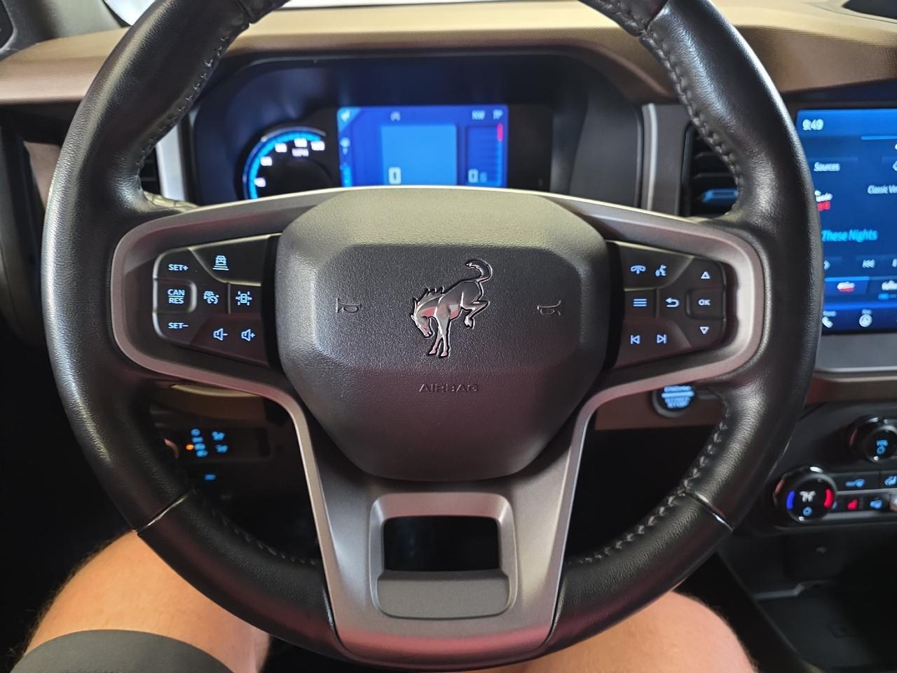 2023 Ford Bronco Outer Banks Sand Lake NY