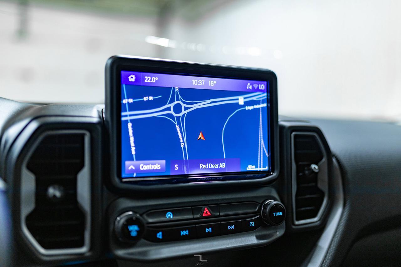 2023 Ford Bronco Sport 4x4 Outer Banks Leather Roof Nav BCam Red Deer AB