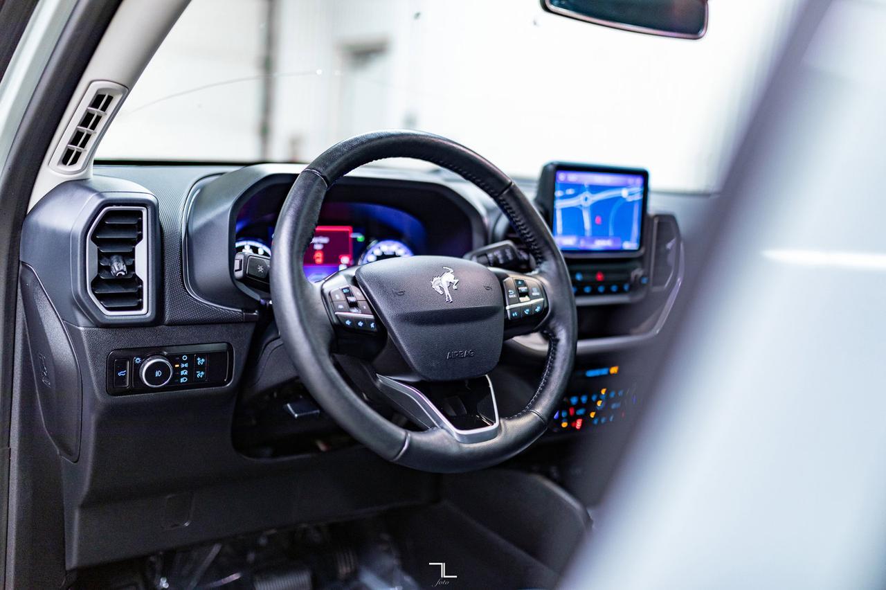 2023 Ford Bronco Sport 4x4 Outer Banks Leather Roof Nav BCam Red Deer AB