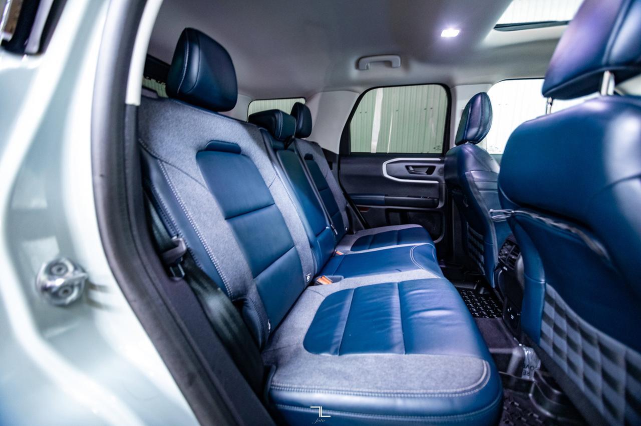 2023 Ford Bronco Sport 4x4 Outer Banks Leather Roof Nav BCam Red Deer AB