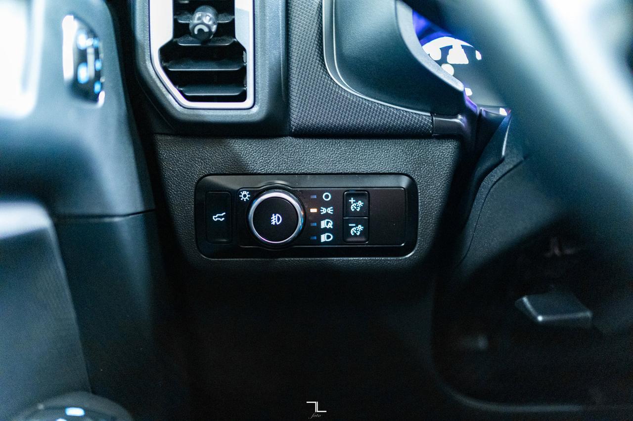 2023 Ford Bronco Sport 4x4 Outer Banks Leather Roof Nav BCam Red Deer AB