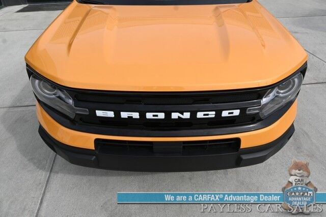 2023 Ford Bronco Sport Outer Banks / 4X4 / Auto Start / Technology Pkg / Co-Pilot Assist + / Power & Heated Leather Seats / Heated Steering Wheel / NAV / B&O Speakers / Lane Departure & Blind Spot / Back Up Cam / Only 17K Miles / 1-Owner Anchorage AK