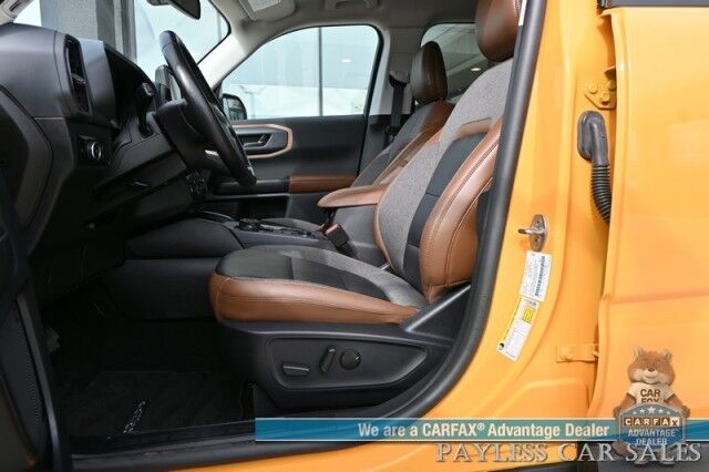 2023 Ford Bronco Sport Outer Banks / 4X4 / Auto Start / Technology Pkg / Co-Pilot Assist + / Power & Heated Leather Seats / Heated Steering Wheel / NAV / B&O Speakers / Lane Departure & Blind Spot / Back Up Cam / Only 17K Miles / 1-Owner Anchorage AK