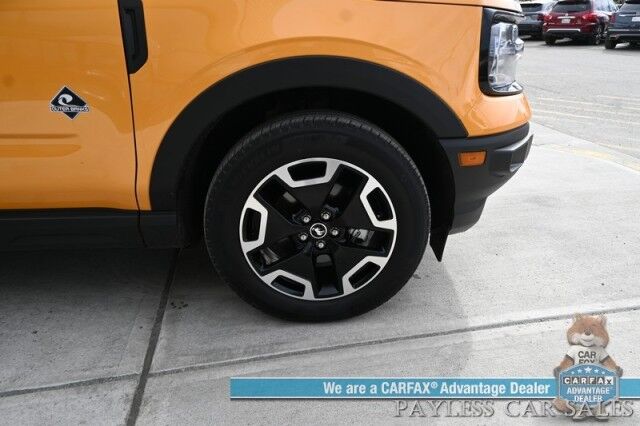 2023 Ford Bronco Sport Outer Banks / 4X4 / Auto Start / Technology Pkg / Co-Pilot Assist + / Power & Heated Leather Seats / Heated Steering Wheel / NAV / B&O Speakers / Lane Departure & Blind Spot / Back Up Cam / Only 17K Miles / 1-Owner Anchorage AK