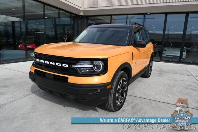 2023 Ford Bronco Sport Outer Banks / 4X4 / Auto Start / Technology Pkg / Co-Pilot Assist + / Power & Heated Leather Seats / Heated Steering Wheel / NAV / B&O Speakers / Lane Departure & Blind Spot / Back Up Cam / Only 17K Miles / 1-Owner Anchorage AK