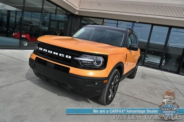 2023 Ford Bronco Sport Outer Banks / 4X4 / Auto Start / Technology Pkg / Co-Pilot Assist + / Power & Heated Leather Seats / Heated Steering Wheel / NAV / B&O Speakers / Lane Departure & Blind Spot / Back Up Cam / Only 17K Miles / 1-Owner Anchorage AK
