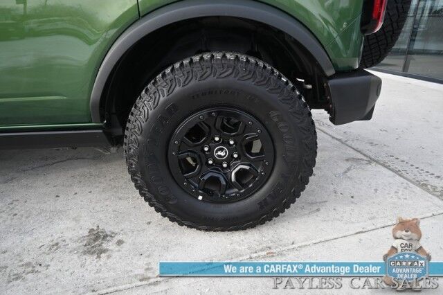2023 Ford Bronco WILDTRAK / Advanced / 4X4 / Hard Top / Auto Start / Heated Leather Seats / NAV / Lane Departure & Blind Spot / Apple CarPlay & Android Auto / Back Up Camera / Cruise Control / Block Heater / Only 16K Miles Anchorage AK