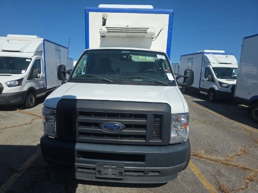 2023 Ford E-350 Cutaway
