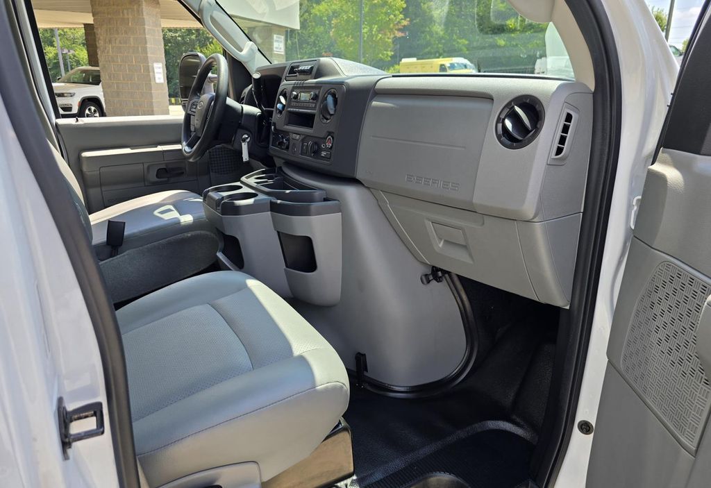 2023 Ford E-350SD Base Concord NC