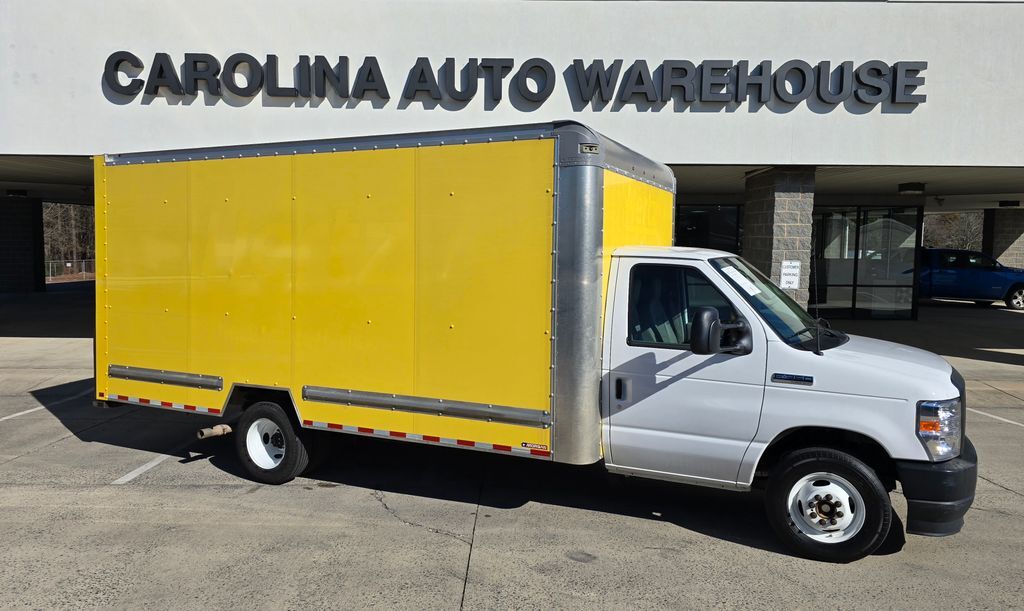 2023 Ford E-350SD Base Cutaway Concord NC