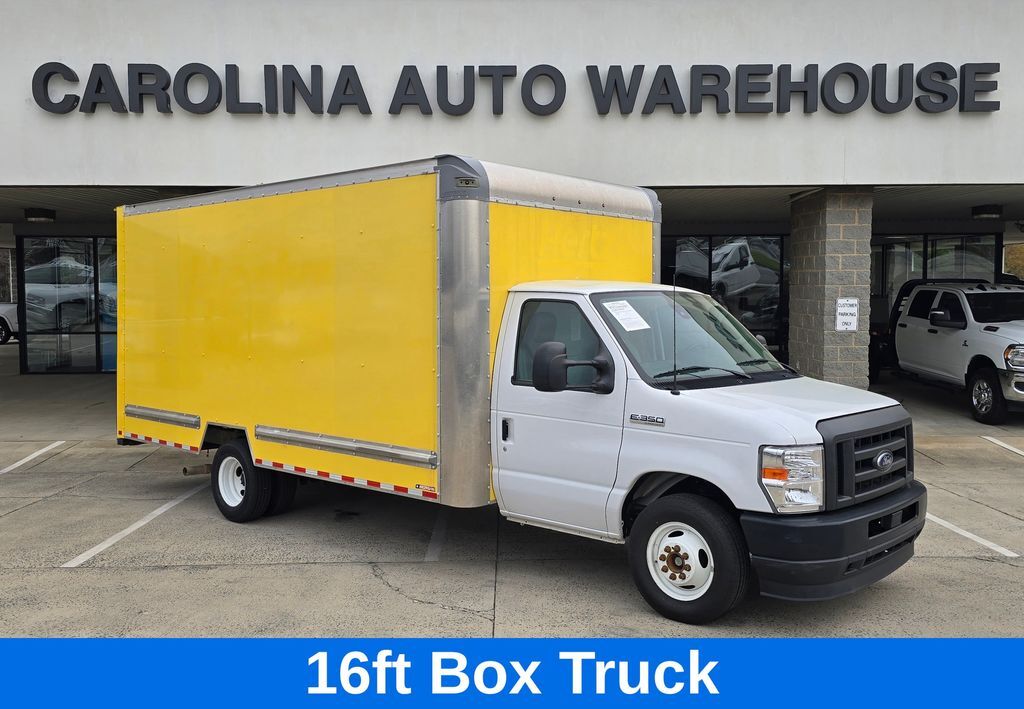 2023 Ford E-350SD Base 16ft Box W/Roll-up Door and Pull-out Ramp Concord NC