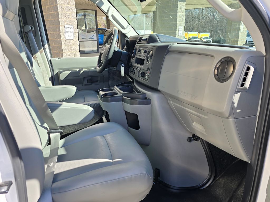 2023 Ford E-350SD Base Concord NC