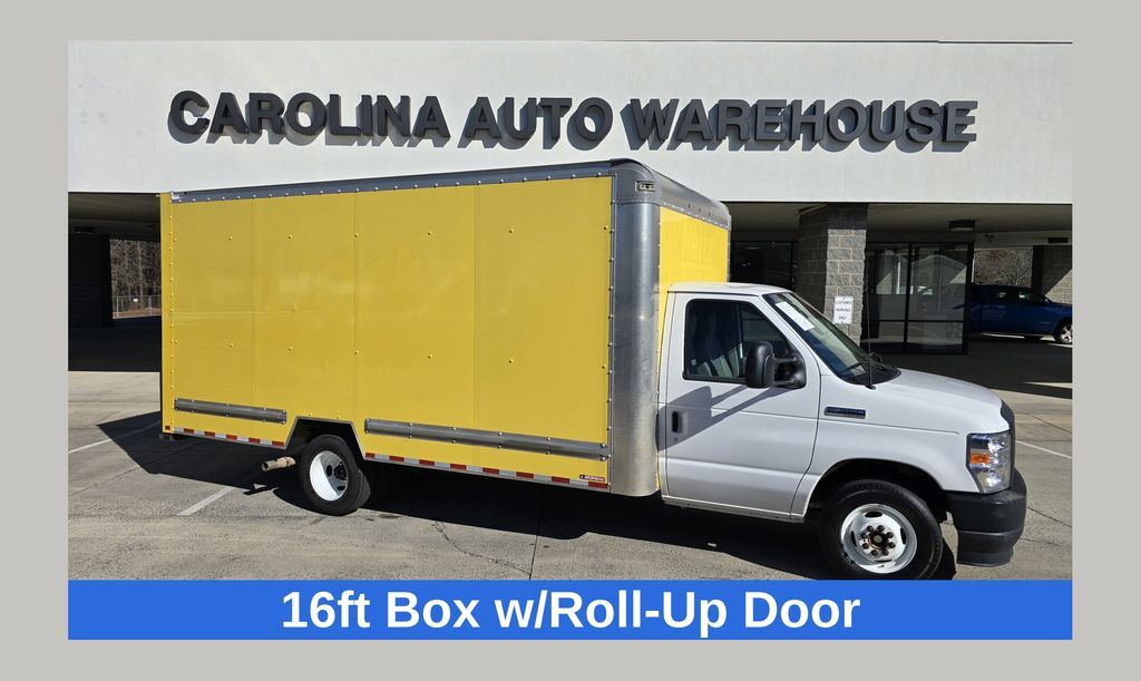2023 Ford E-350SD Base 16ft Box W/Roll-up Door and Pull-out Ramp Concord NC