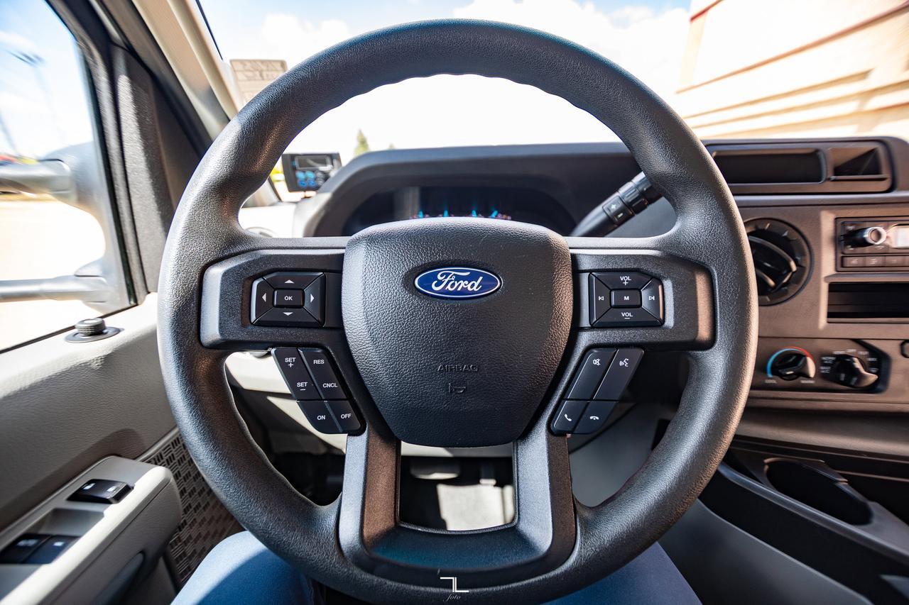 2023 Ford E-450 15 Ft. Cube Van Reefer Red Deer AB