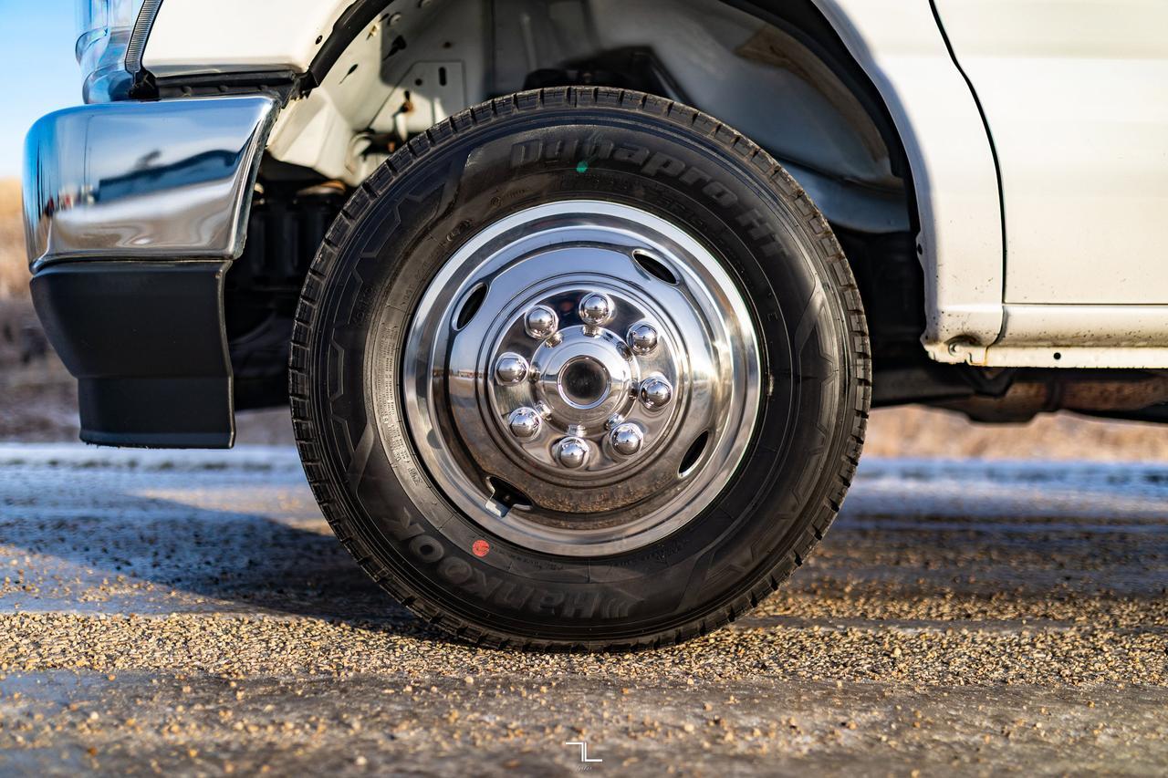 2023 Ford E-450 Cube Van Red Deer AB