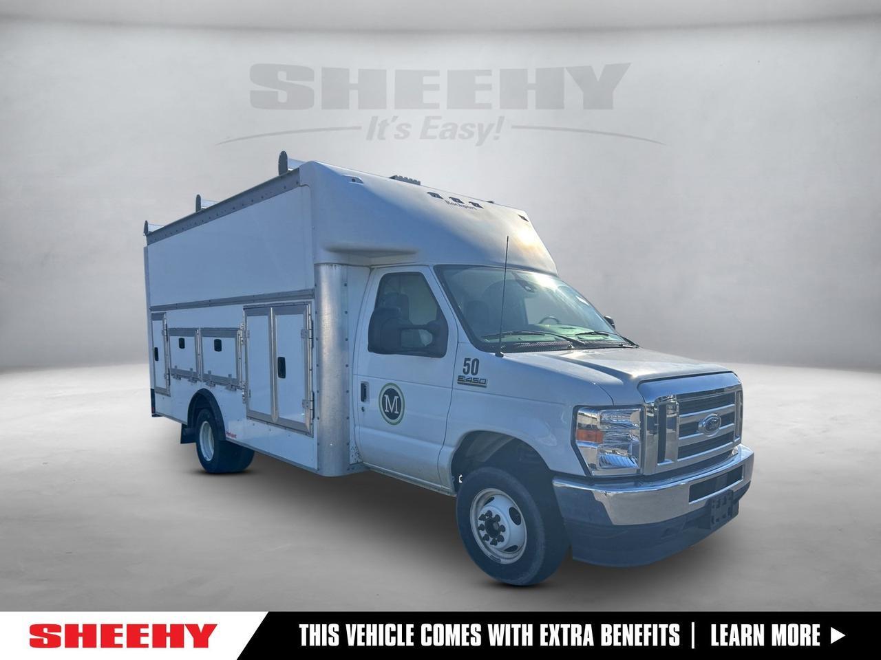 2023 Ford E-450SD Base